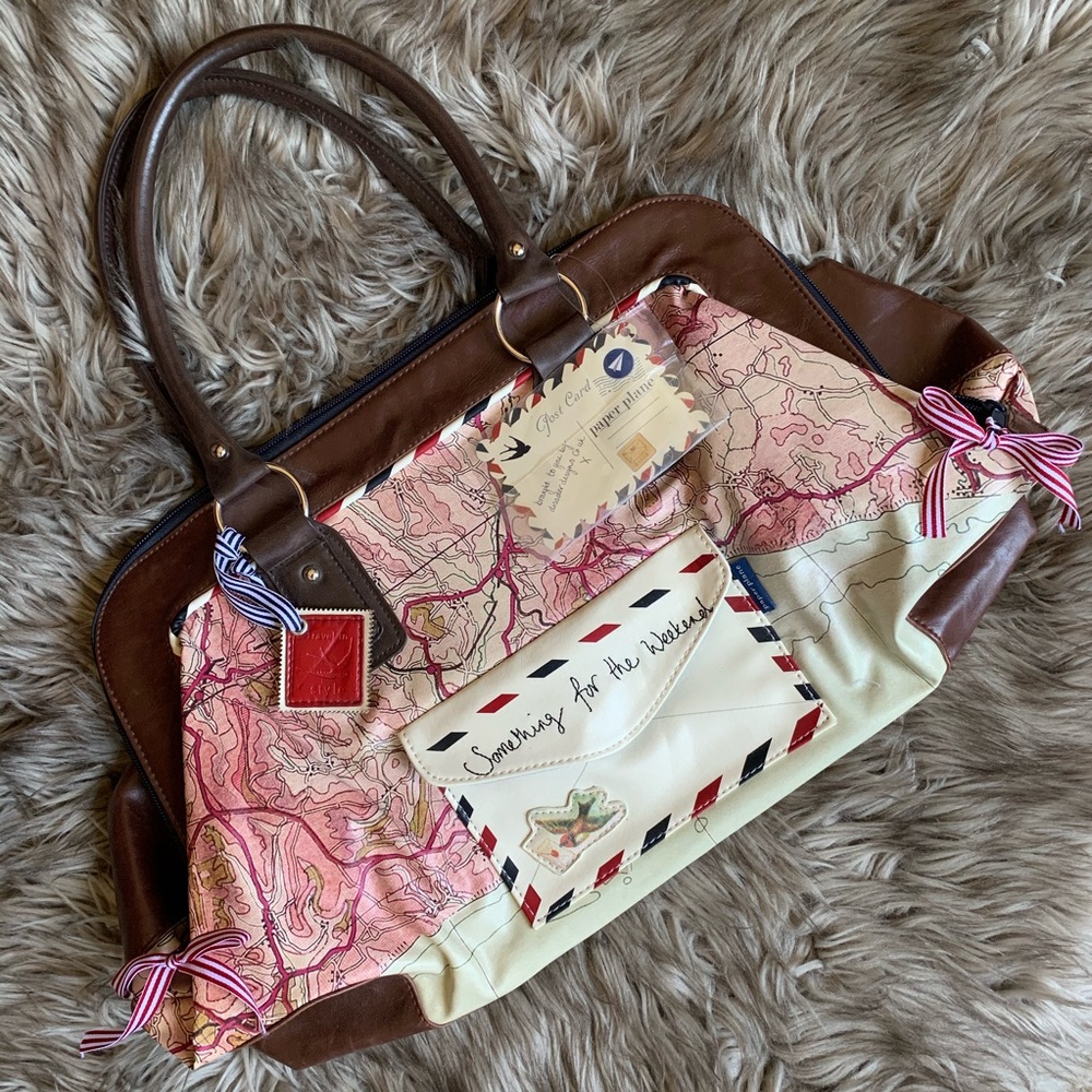 ModCloth | Traveling Translator Tote